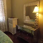 Bed & Breakfast Serenity At New York