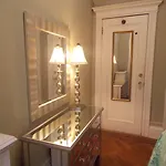Bed & Breakfast Serenity At New York