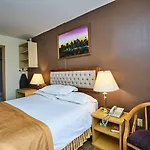 Flushing Hotel New York