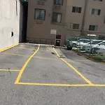 Flushing Hotel