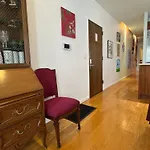 Large And Luxurious In Strivers Row Apartment *