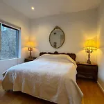 Large And Luxurious In Strivers Row