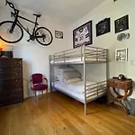 Large And Luxurious In Strivers Row Apartment New York