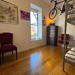 Large And Luxurious In Strivers Row Apartment New York