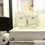 Hotel Edge Washington Heights 3*