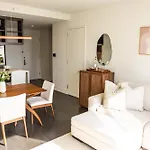 Premier Host - High Luxury In Manhattan By Unique Stays - Gym & Pool