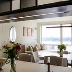 Aparthotel Premier Host - High Luxury In Manhattan By Unique - Gym & Pool 4*