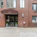 Blueground Chelsea Washer Nr The High Line Nyc-2020