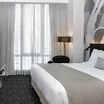 Courtyard By Marriott Long Island City/new York Manhattan View Hotel New York