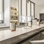 Courtyard By Marriott Long Island City/new York Manhattan View New York