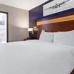 Hotel Avion Near Lga Airport. An Ascend Collection *