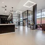 Hotel Comfort & Near Stadium