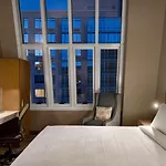 Hilton Garden Times Square South 3*