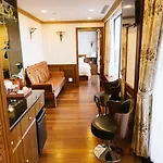 Hotel The Allen