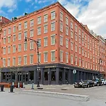 33 Hotel, New York City, Seaport