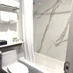 Nirvana Hotel 4*