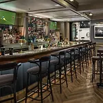 Hotel Merrion Row And Public House