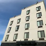 Gwb Hotel
