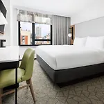 Hotel Fairfield & By Marriott Manhattan/times Square South 4*