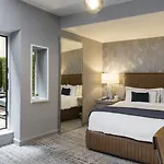 Hotel Artezen