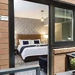Hotel Artezen
