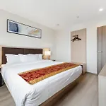 Ramada By Wyndham Flushing Queens Hotel New York