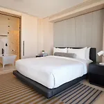 The William Vale Hotel 5*