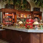 The William Vale