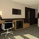 Wingate By Wyndham Long Island City