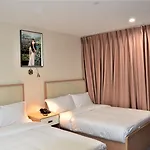 Lic Plaza 3* New York