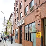 Phoenix Hotel Brooklyn Sunset Park (Adults Only)
