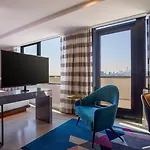 Renaissance Harlem 4*
