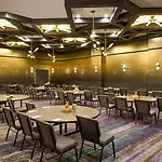 Hotel Renaissance Harlem