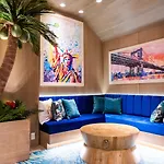 Hotel Margaritaville Times Square