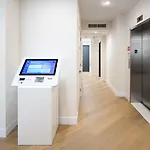 Little Charlie Hotel