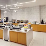 Hampton By Hilton Times Square Hotel New York