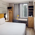 Hotel Hampton By Hilton Times Square 3*