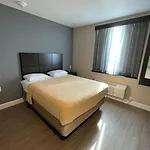 Royal Bronx 2* New York