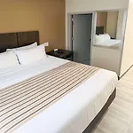 Rodeway Inn Brooklyn - Brownsville