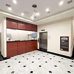 Rodeway Inn Brooklyn - Brownsville