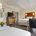 The Beekman Tower, Trademark Collection By Wyndham