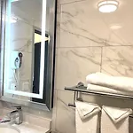 Hotel Lotus Blu & 3*