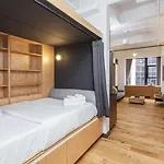 Placemakr Street 4* New York
