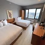 Liberty View Brooklyn Hotel