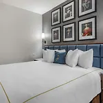 The Draper New York, Tapestry Collection By Hilton