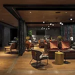 Moxy Nyc East Village Hotel New York