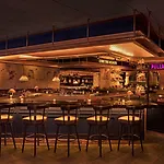 Moxy Nyc East Village Hotel 3*