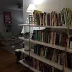 Cozy Brooklyn Home, Private In Host Shared