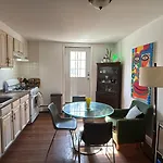 Cozy Brooklyn Home, Private In Host Shared Homestay