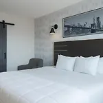 Bkway Brooklyn Hotel 3*